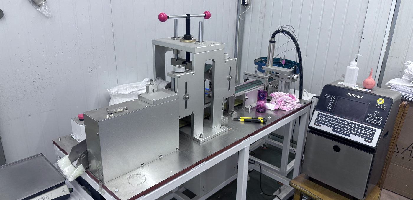 Magnetization equipment used in the finishing route
